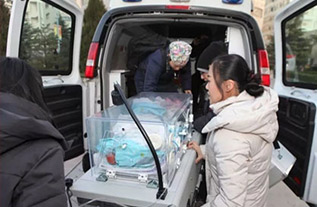 紫金县妇婴监护型护送