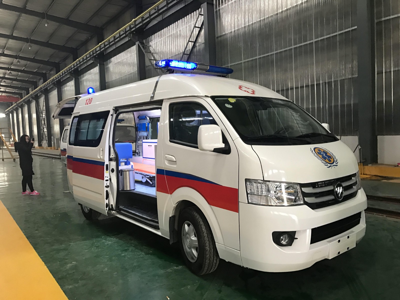紫金县救护车转院
